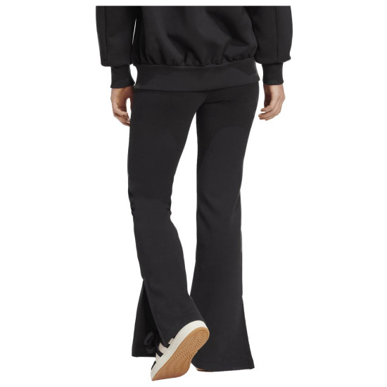 Adidas Γυναικείο παντελόνι φόρμας All SZN Soft Lux Flared Pants